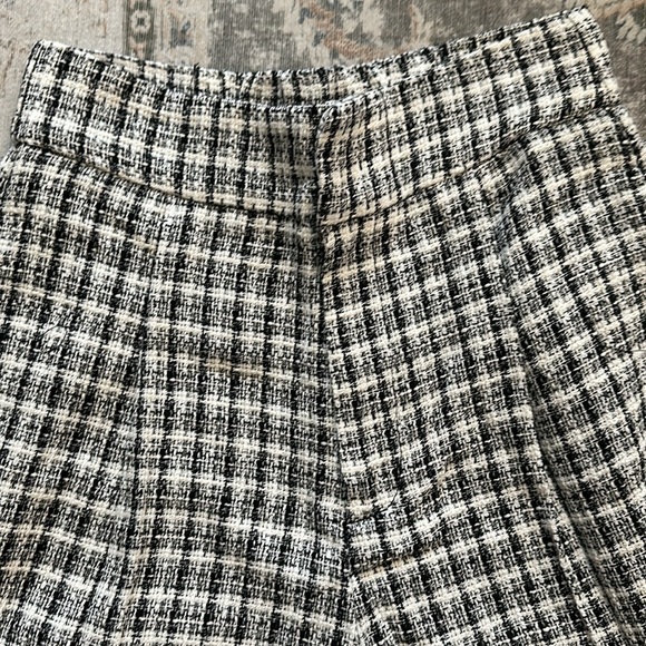 Aaron & Amber Tweed Plaid High Rise Pleated Front Trouser Shorts NWT - Picture 9 of 12